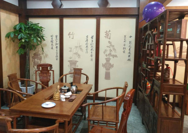 在競爭激烈的市場中，硅藻泥企業(yè)要如何發(fā)展？